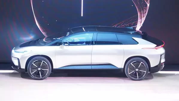 首款量产车FF91.jpg