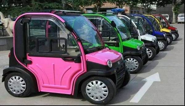 8老年代步车，粗制滥造 危险重重.jpg